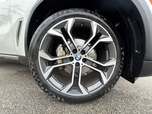 Certified 2023 BMW X5 xDrive40i w/ Premium Package AWD/4WD image 19