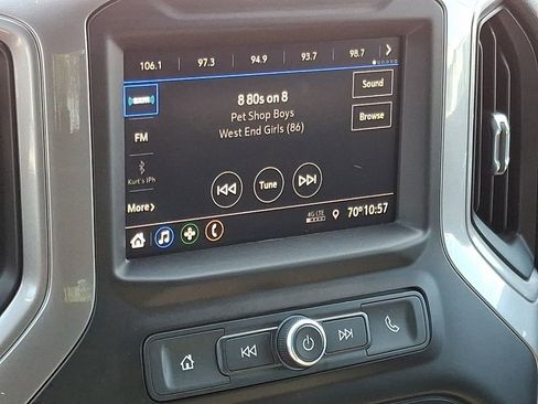 Used 2020 Chevrolet Silverado 1500 Custom w/ Custom Value Package image 17