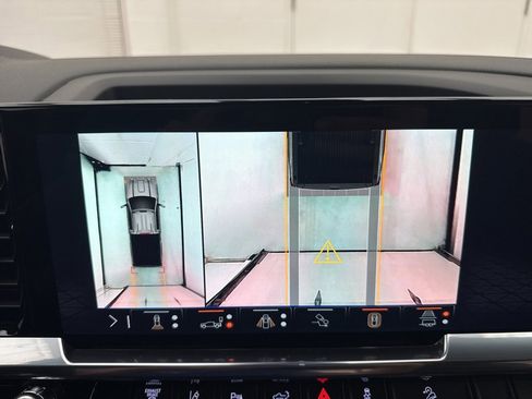 New 2026 GMC Sierra 2500 SLT w/ SLT Premium Package image 30