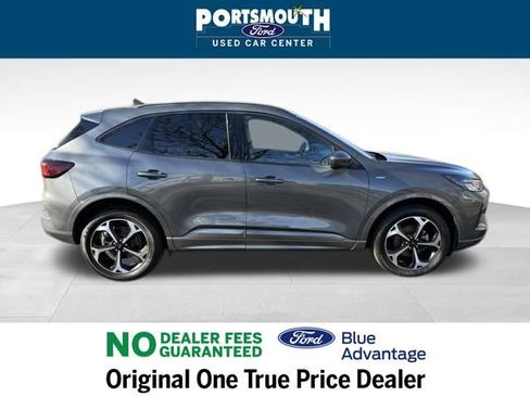 Used 2023 Ford Escape ST-Line Select w/ Tech Pack #2 image 6