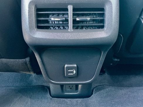 Used 2024 GMC Terrain AT4 w/ Infotainment Package II image 32