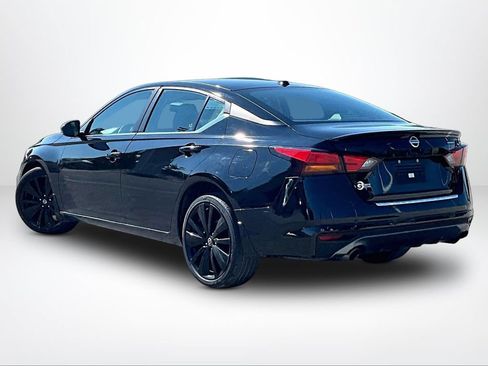 Used 2022 Nissan Altima 2.5 SR w/ Midnight Edition Package AWD/4WD image 14