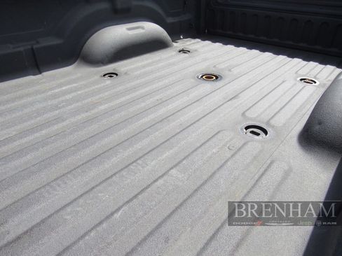 Used 2024 RAM 3500 Big Horn w/ Night Edition AWD/4WD image 18