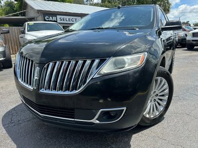 Used 2013 Lincoln MKX FWD w/ Wood Pkg