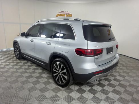 Used 2020 Mercedes-Benz GLB 250 4MATIC image 3
