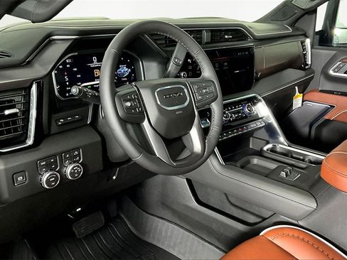 New 2026 GMC Sierra 2500 Denali Ultimate w/ Max Trailering Package image 8