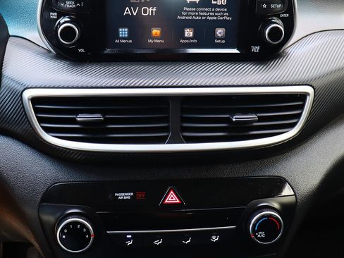 Used 2020 Hyundai Tucson SE FWD image 43