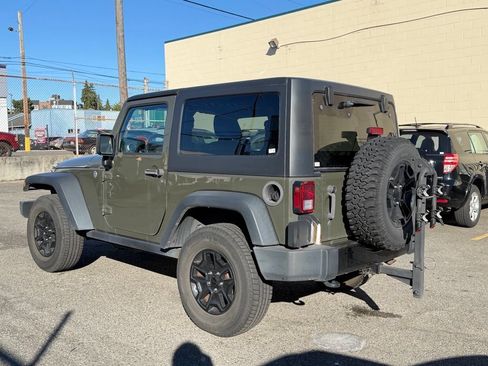 Used 2015 Jeep Wrangler Sport AWD/4WD image 5