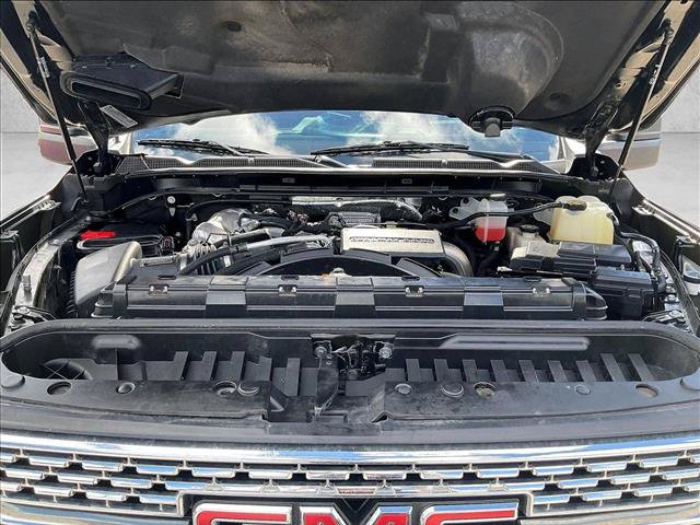 Certified 2023 GMC Sierra 2500 Denali w/ Denali Ultimate Package AWD/4WD image 11