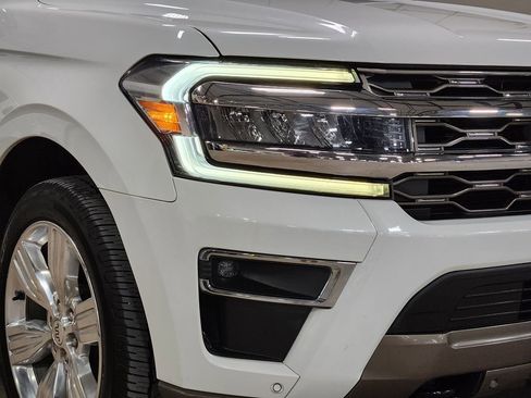 Used 2022 Ford Expedition Max King Ranch image 13