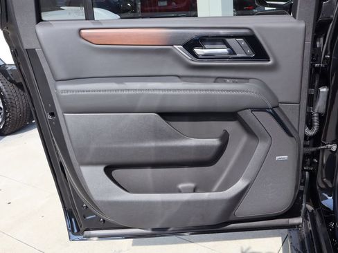 New 2026 GMC Yukon XL Denali w/ Advanced Technology Package AWD/4WD image 21