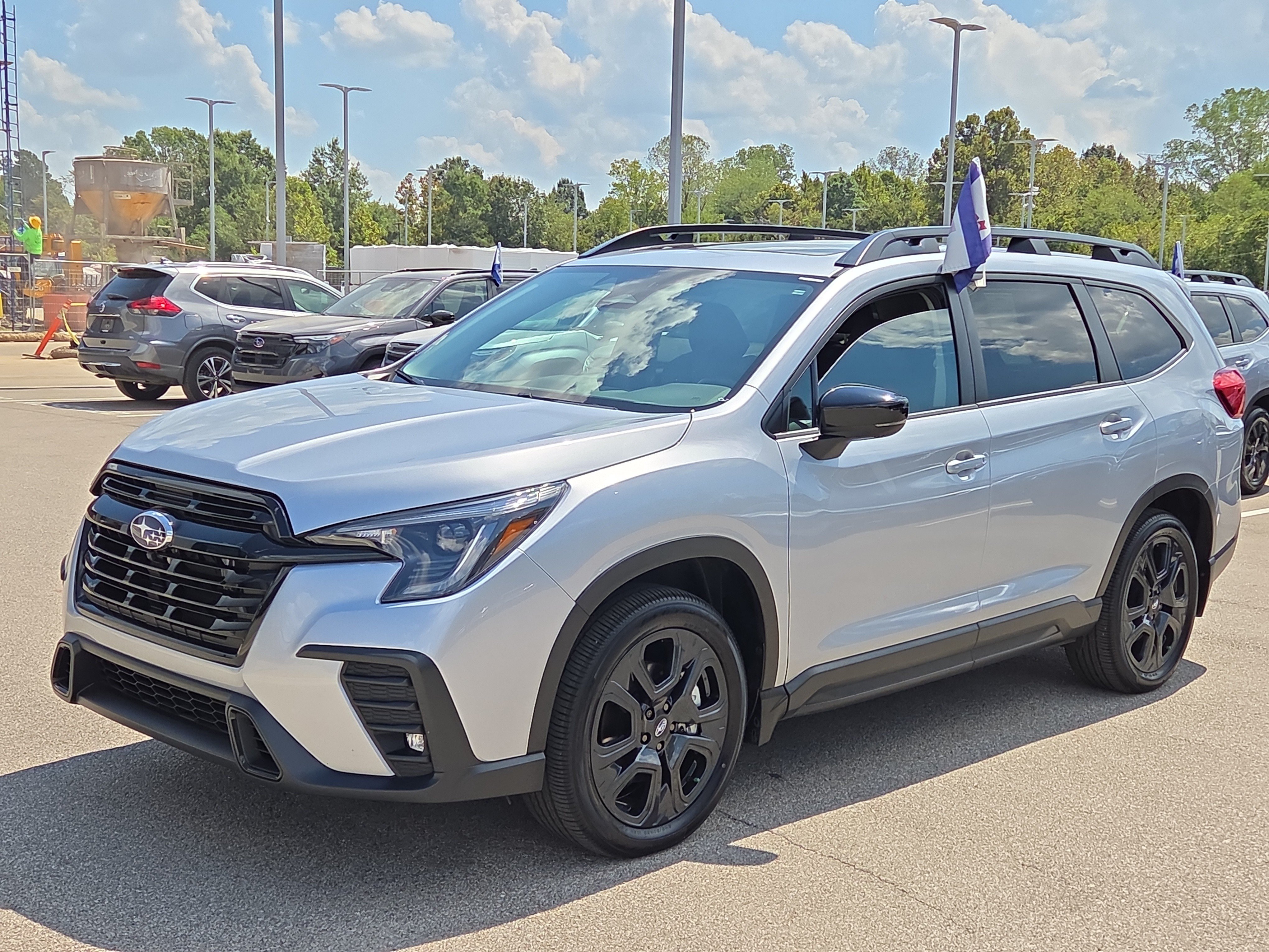 Certified 2025 Subaru Ascent Bronze Edition w/ Onyx Package AWD/4WD image 7