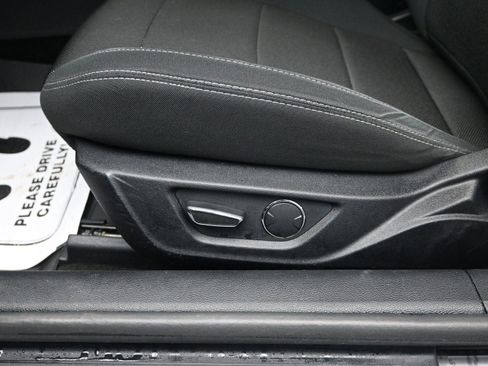 Used 2017 Ford Mustang Convertible w/ Equipment Group 051A image 13