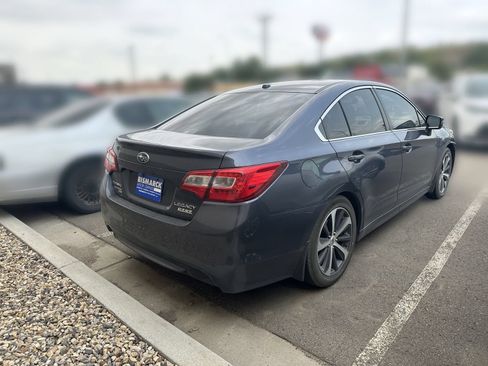 Used 2015 Subaru Legacy 2.5i Limited AWD/4WD image 3