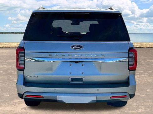 Used 2022 Ford Expedition Limited AWD/4WD image 8