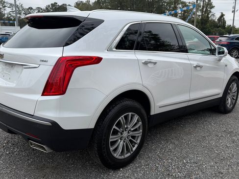 Used 2017 Cadillac XT5 Luxury w/ Driver Awareness Package image 5