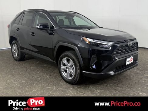 Used 2025 Toyota RAV4 XLE w/ Convenience Package image 1