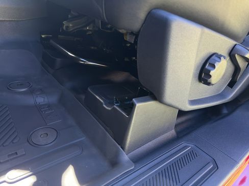 New 2025 Ford Bronco Big Bend image 13