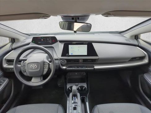 Used 2024 Toyota Prius LE image 18