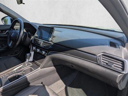 Used 2022 Honda Accord Sport image 25
