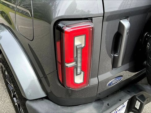 Used 2023 Ford Bronco Outer Banks AWD/4WD image 25