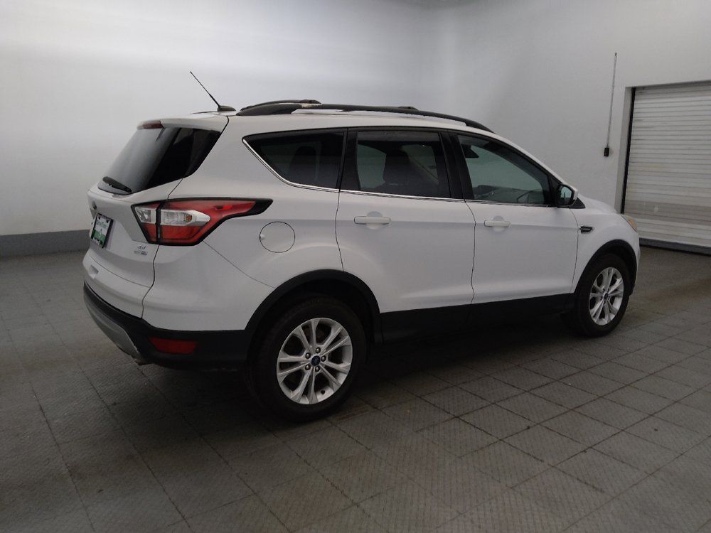 Used 2018 Ford Escape SE w/ Ford Safe & Smart Package AWD/4WD image 10