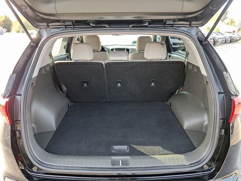 Used 2019 Kia Sportage LX image 27