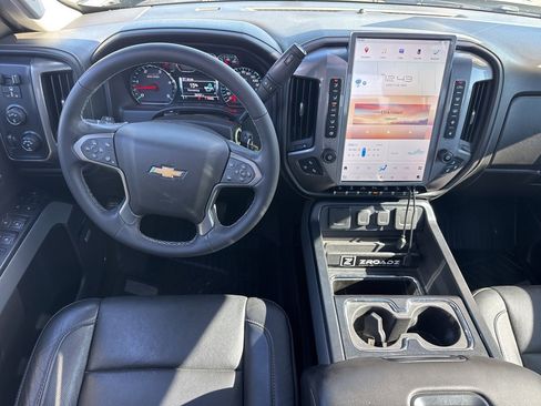 Used 2019 Chevrolet Silverado 2500 LTZ w/ Duramax Plus Package image 20