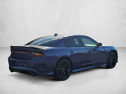 Used 2023 Dodge Charger R/T w/ Blacktop Package image 5