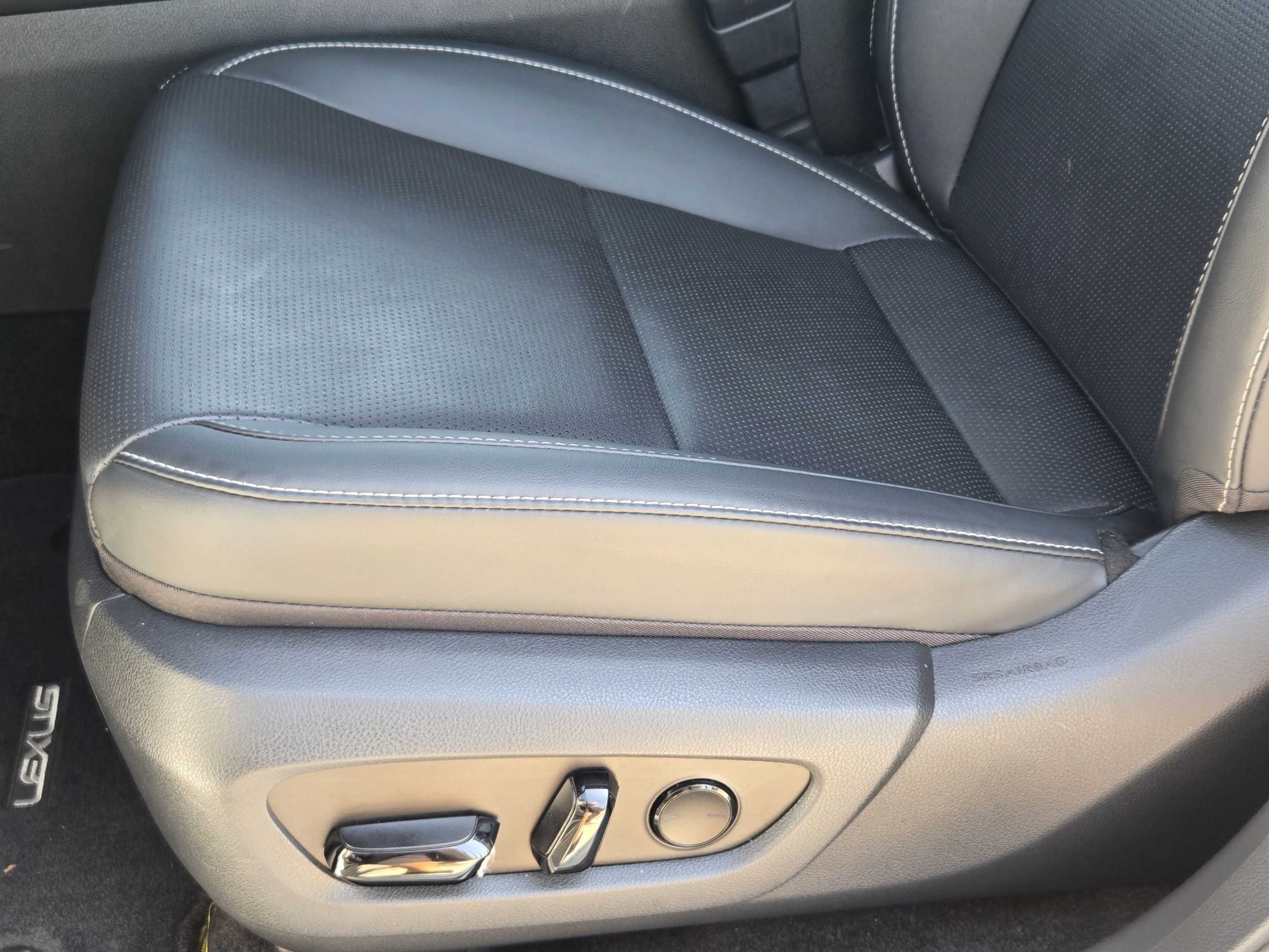 Used 2026 Lexus RX 350 Premium Plus w/ Accessory Package (Z1) FWD image 20