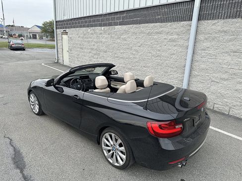 Used 2016 BMW 228i xDrive Convertible image 22