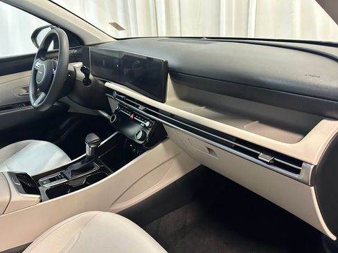 Used 2025 Hyundai Tucson SEL FWD image 21