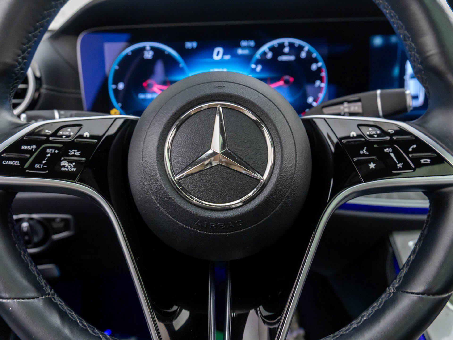 Used 2021 Mercedes-Benz E 350 4MATIC Sedan image 19