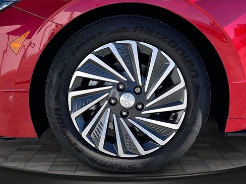 Used 2022 Hyundai Sonata Limited w/ Cargo Package image 10