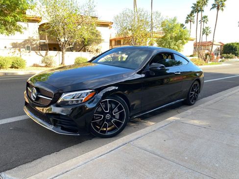 Used 2019 Mercedes-Benz C 300 Coupe image 3