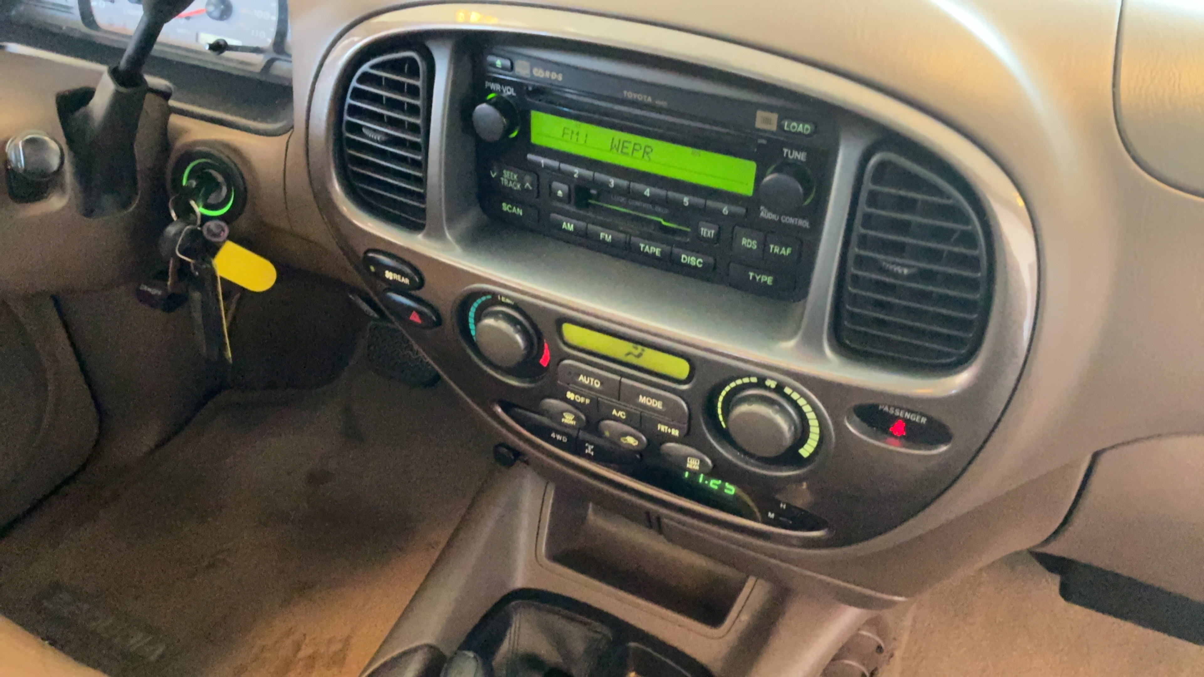 Used 2003 Toyota Sequoia Limited AWD/4WD image 49