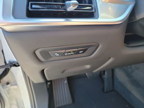 New 2026 BMW X5 xDrive50e w/ Parking Assistance Package image 11