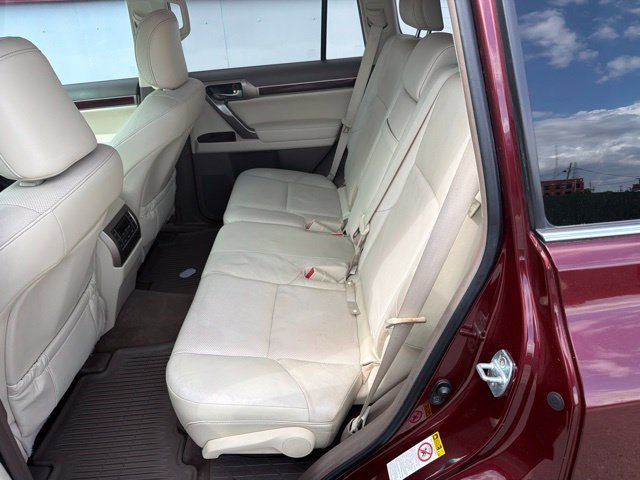 Used 2016 Lexus GX 460 w/ Premium Package AWD/4WD image 9