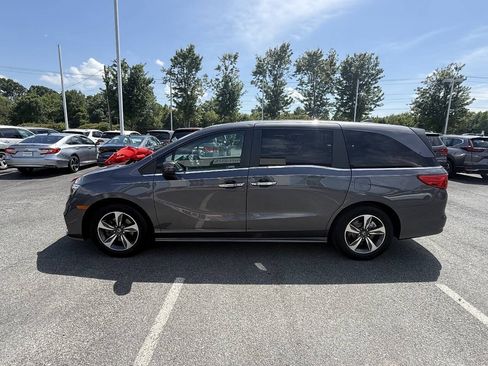 Used 2020 Honda Odyssey Touring image 3
