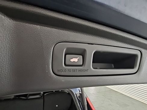 Used 2025 Honda CR-V Sport-L image 37
