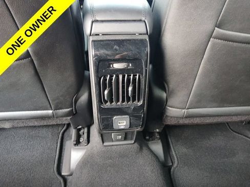 Certified 2024 Jeep Compass Limited w/ Sun and Sound Group AWD/4WD image 11