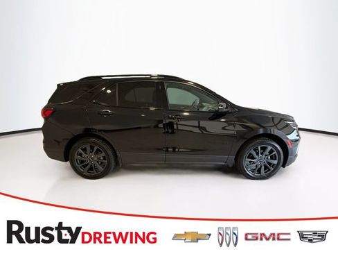 Used 2023 Chevrolet Equinox RS w/ RS Leather Package AWD/4WD image 1