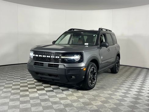 Used 2025 Ford Bronco Sport Outer Banks w/ Outer Banks Tech Package+ image 3