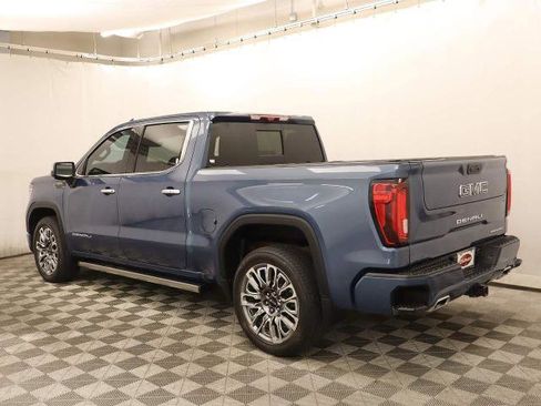 Used 2024 GMC Sierra 1500 Denali Ultimate AWD/4WD image 12