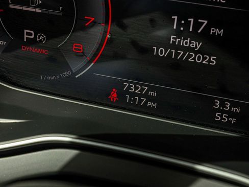 Used 2025 Audi Q5 2.0T Premium image 18