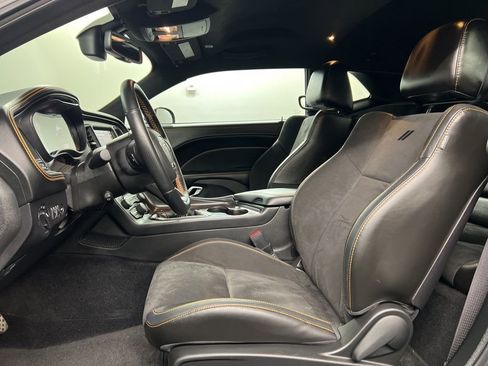 Used 2022 Dodge Challenger R/T Scat Pack image 24