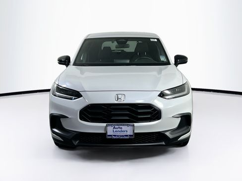 Used 2023 Honda HR-V Sport image 2