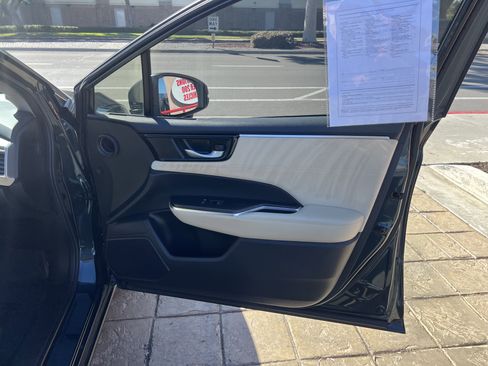 Used 2020 Honda Clarity Touring image 42
