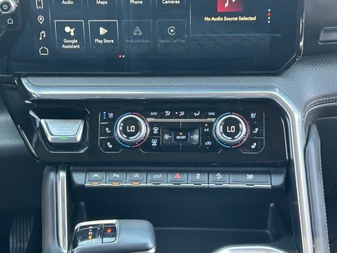 Certified 2023 GMC Sierra 1500 Denali w/ Denali Reserve Package AWD/4WD image 21