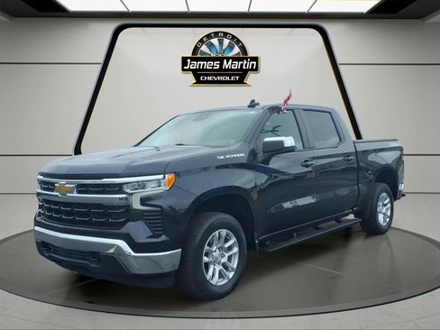 Certified 2024 Chevrolet Silverado 1500 LT AWD/4WD image 1